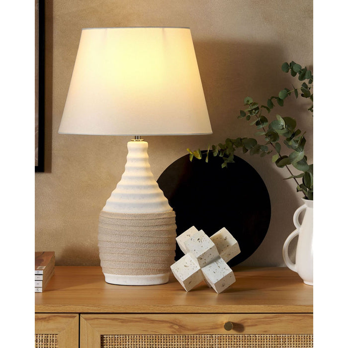 Beliani - TORMES - Tafellamp - Lichtbeige - Porselein