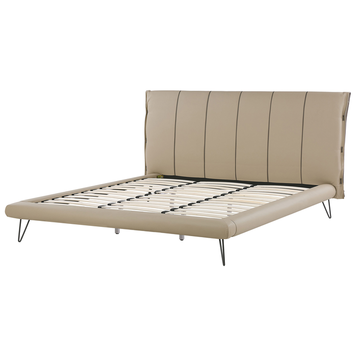 Beliani - BETIN - Slaapkamerset - Zandbeige - 180 x 200 cm - Kunstleer