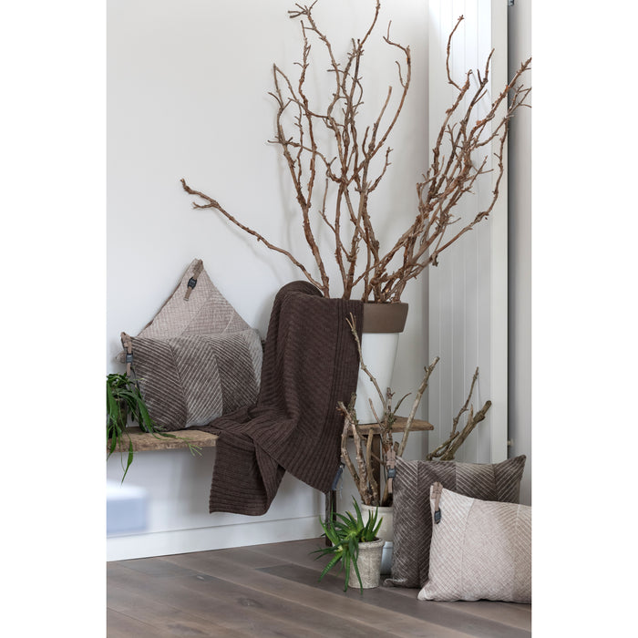 Knit Factory Beau Sierkussen - Beige - 60x40 cm