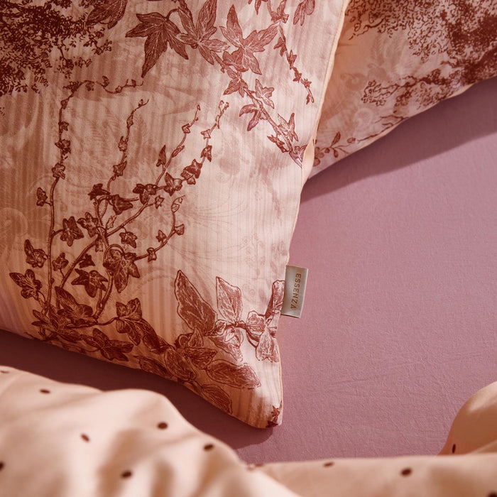 Essenza Aurelie Kussensloop 60 x 70 cm - Darling Pink