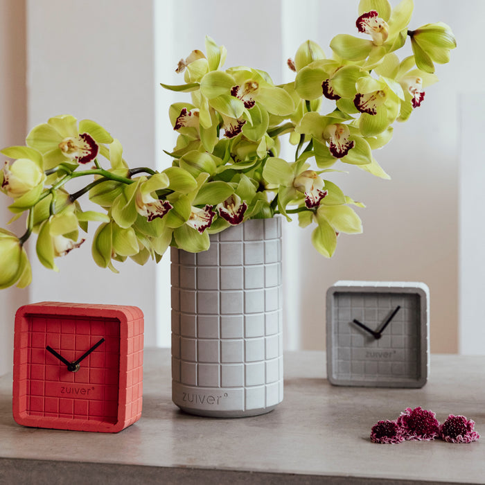 Zuiver Cute Concrete Tafelklok - Terra