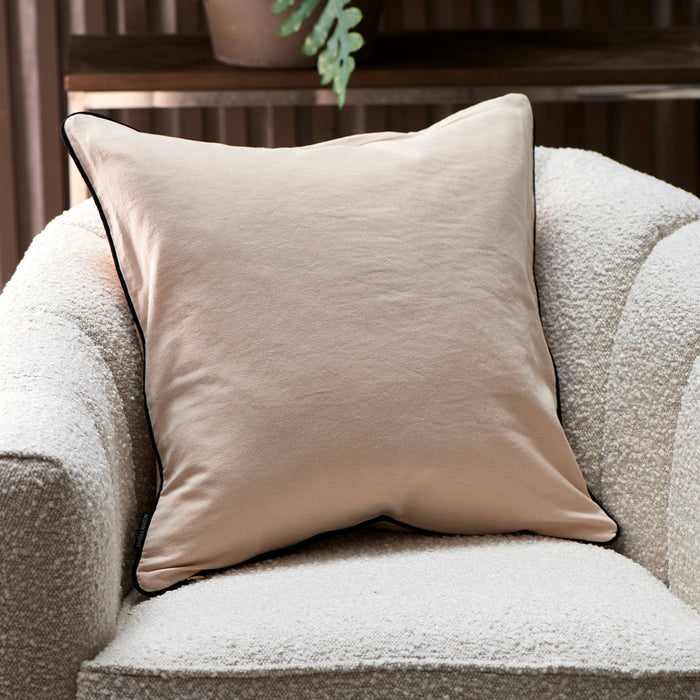 f5f9615d-d062-4597-84f4-543508c3b5f5-afbeelding12.jpg (2460127)