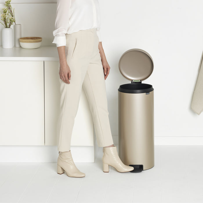 Brabantia NewIcon Pedaalemmer 30 L - Metallic Gold