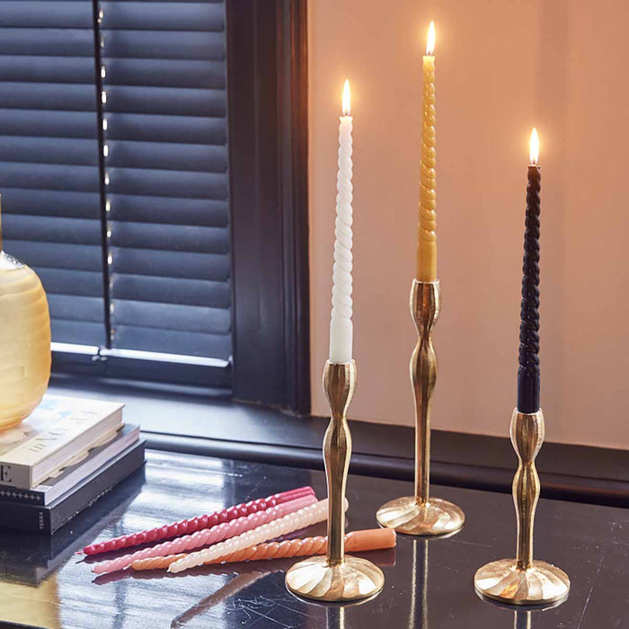 RIVERDALE - Dinerkaarsen - burgundy Gedraaide kaarsen set van 4