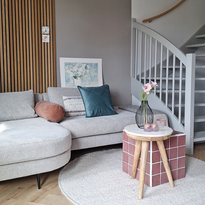 QUVIO Vaasje met metalen spijlen - Zwart