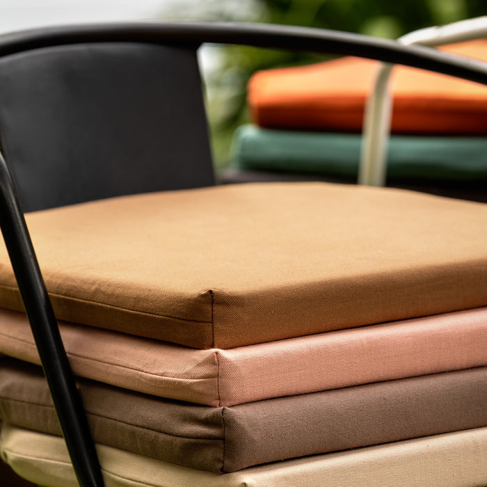 Dutch Decor - JAVA - Stoelkussen 40x40 cm - met lint - Tobacco Brown -