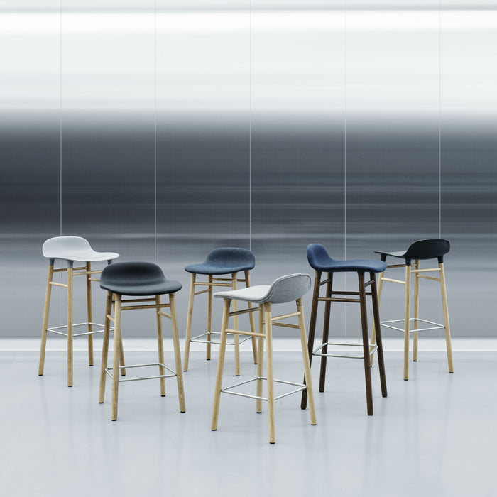 Normann Copenhagen Form Barkruk Low 75 cm - Staal - Zwart