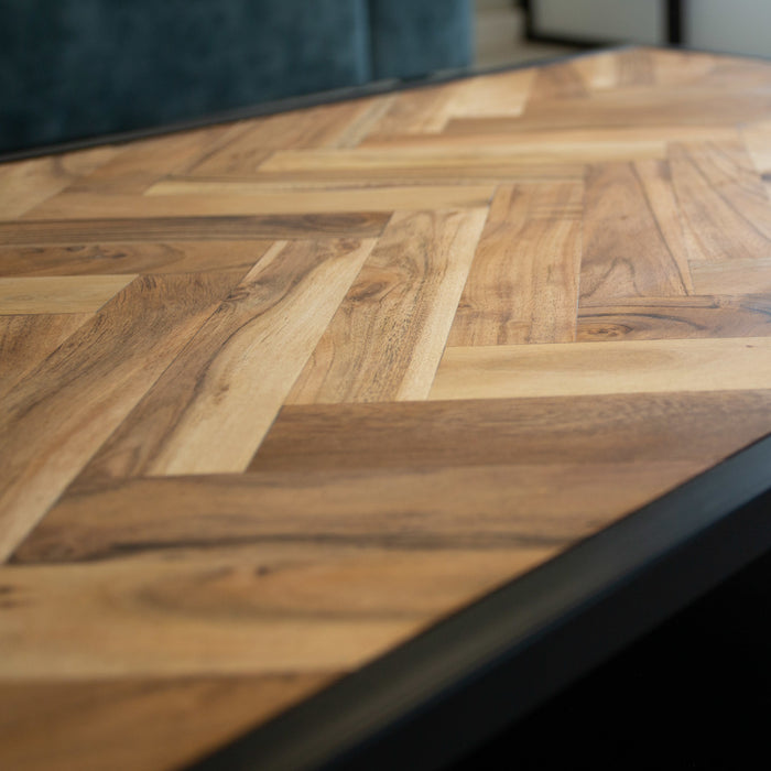 Dimehouse Industriële salontafel rechthoekig Valerie 120x60 visgraat