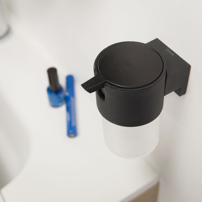 163563-x01.jpg (2816758)