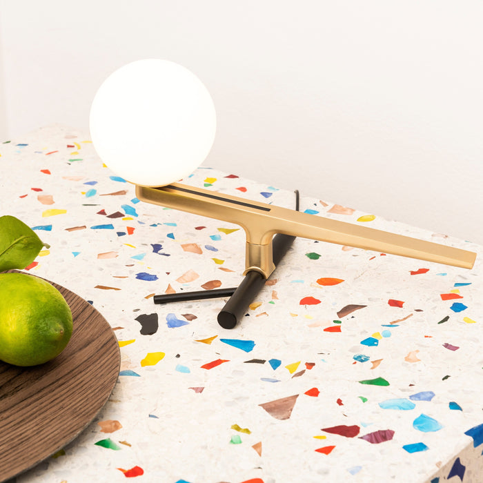 Artemide Yanzi Tafellamp