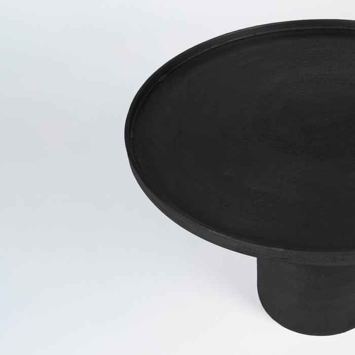 by fonQ Rizzo Salontafel