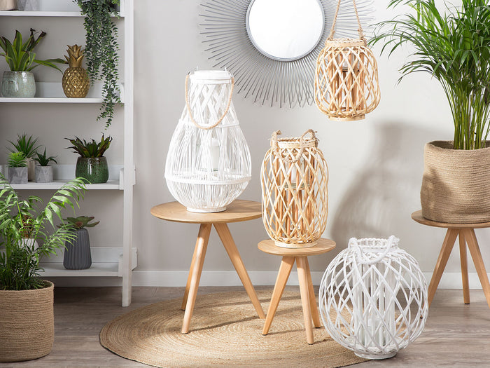 Beliani - SAMOA - Lantaarn - Wit - Wilgenhout