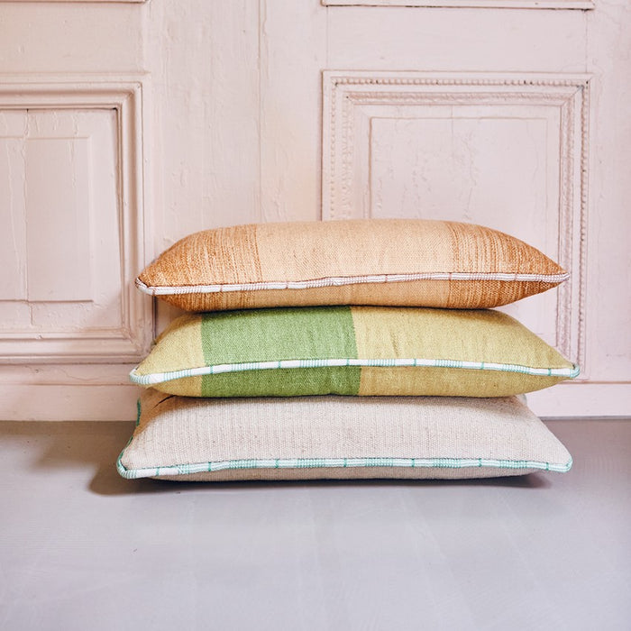 HKliving Hand Woven Wool Sierkussen - green