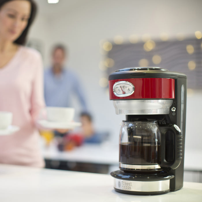 Russell Hobbs Retro Ribbon Red Filter Koffiezetapparaat