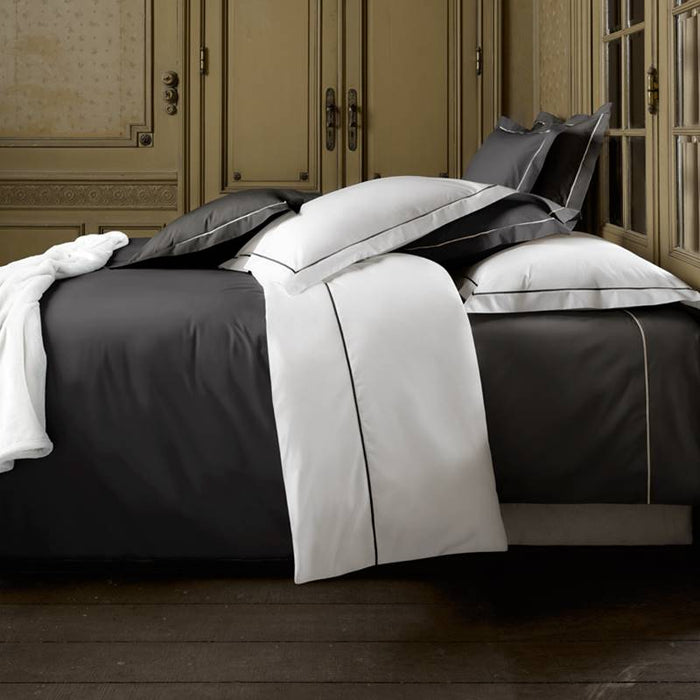 De Witte Lietaer Bumblebee dekbedovertrek - White|Dark Grey -