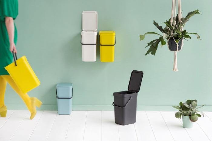 Brabantia Sort & Go Afvalemmer / Opberger 16 L - Donkergrijs