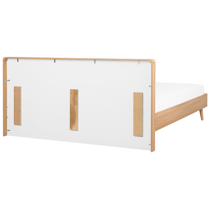 Beliani - SERRIS - Bed - Lichtbruin|Wit - 180 x 200 cm - MDF