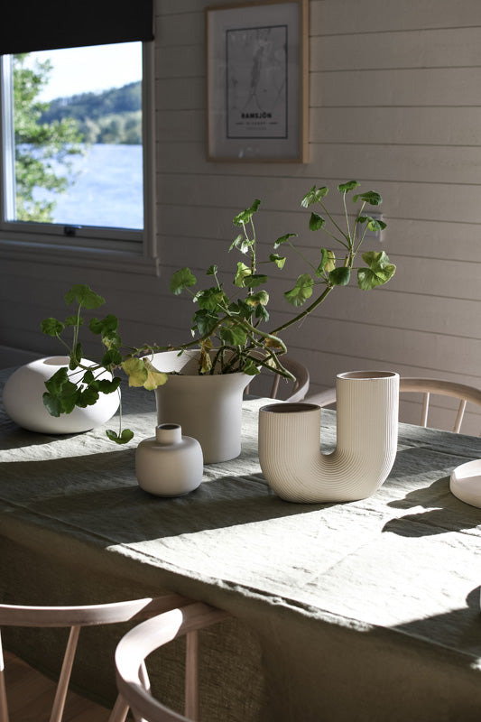 Storefactory vaas keramiek beige (24 centimeter x 7 centimeter x 21