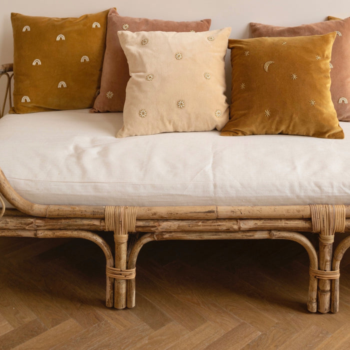 Á la Velvet Moon & Stars Sierkussen - Mustard