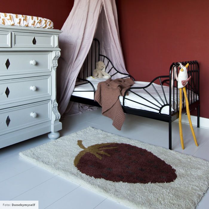 Ferm Living Fruitcana Tufted Strawberry Vloerkleed 80 x 120 cm