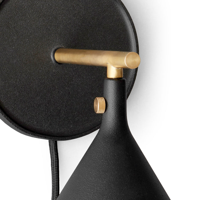 Menu Cast Sconce Wandlamp