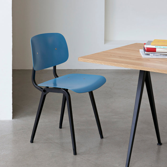 HAY Revolt Eetkamerstoel - Black - Azure Blue