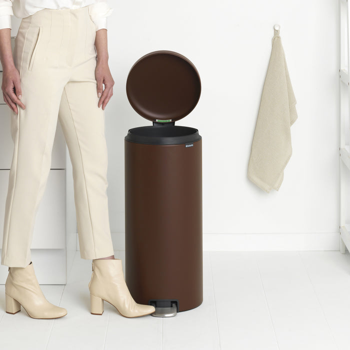 Brabantia NewIcon Pedaalemmer 30 L - Mineral Cosy Brown