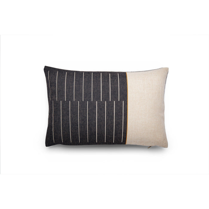 FEST Amsterdam Crush Smoke Sierkussen 30 x 45 cm