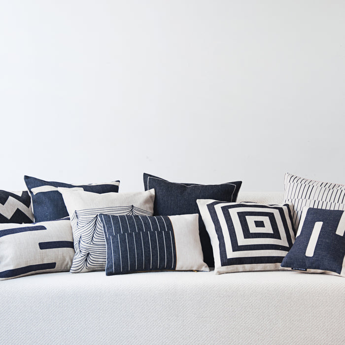 FEST Amsterdam Crush Smoke Sierkussen 30 x 45 cm