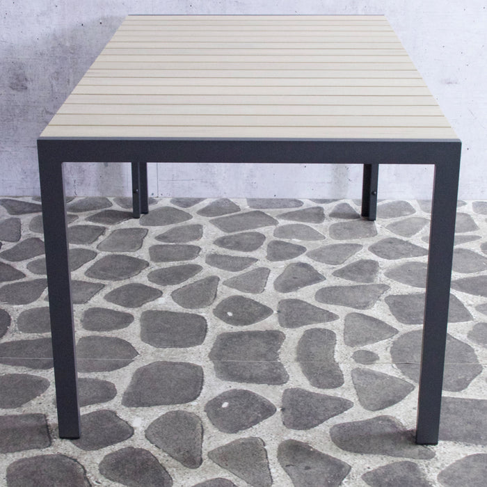 Jeremy Polywood table 160cm