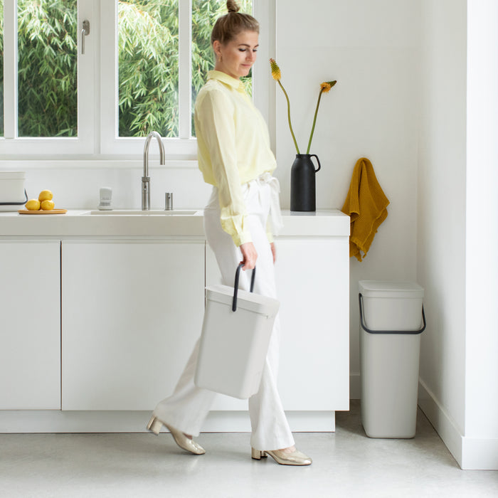 Brabantia Sort & Go Afvalemmer / Opberger 12 L - Grijs