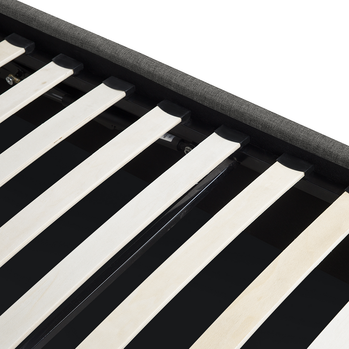 Beliani - ORBEY - Tweepersoonsbed - Grijs - 180 x 200 cm - Polyester