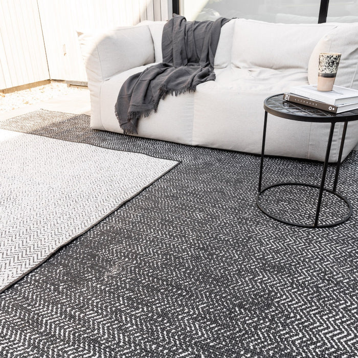 Eva Interior Buitenkleed Zwart Dahl 280 x 380 cm