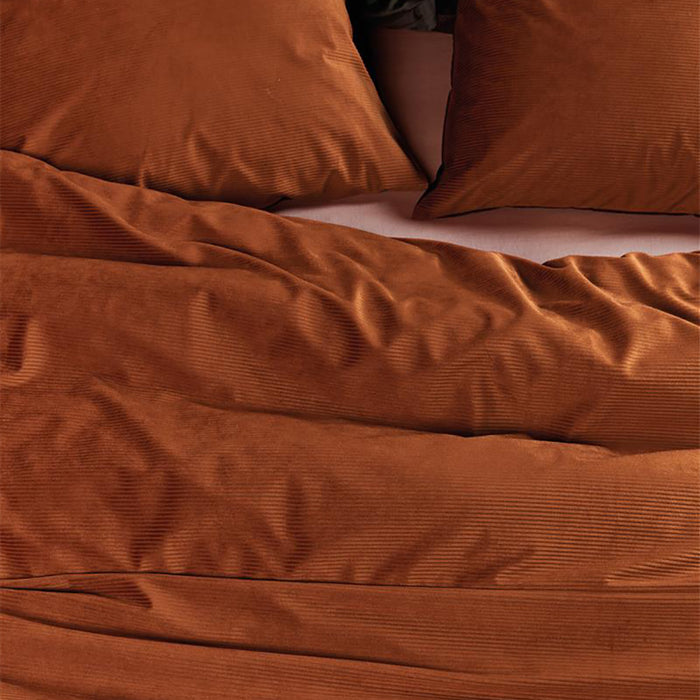 At Home by Beddinghouse Cosy Corduroy Dekbedovertrek 200 x 220 cm - Terra