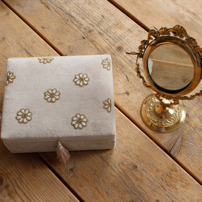 300949-3.jpg (3872700)