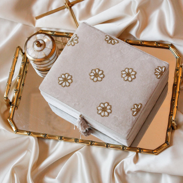 À la Velvet Sieradendoos - Daisies