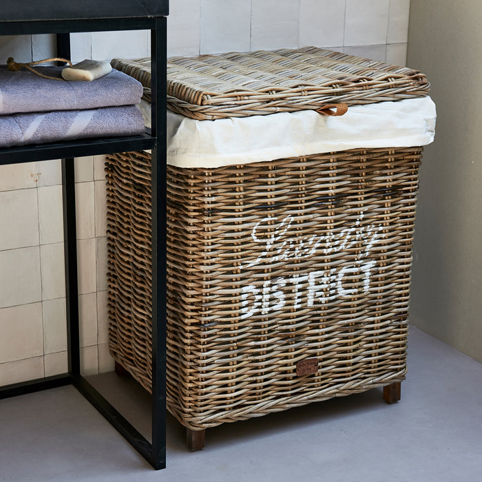 Rivièra Maison - Handgemaakte Wasmand in N01 - Natural van Rattan en Katoen met afmetingen 55 x 45 x 70 cm