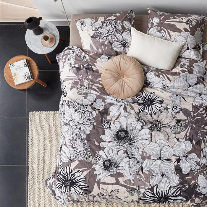 Beddinghouse Black Garden Dekbedovertrek 200 x 220 cm - Naturel