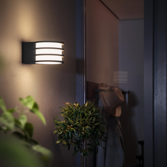 Philips Hue White Lucca Wandlamp