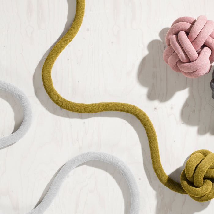 Design House Stockholm Knot Sierkussen Ø 30 cm