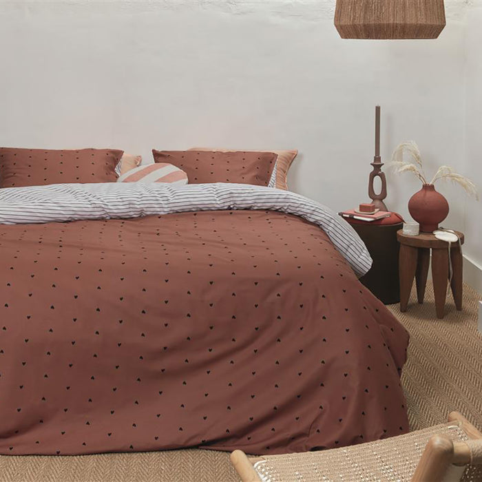 vtwonen Striped Hearts Dekbedovertrek 260 x 200/220 cm - Terra