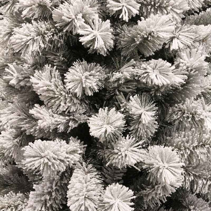 Black Box medford kerstboom groen frosted tips 710 maat in cm: 215x114