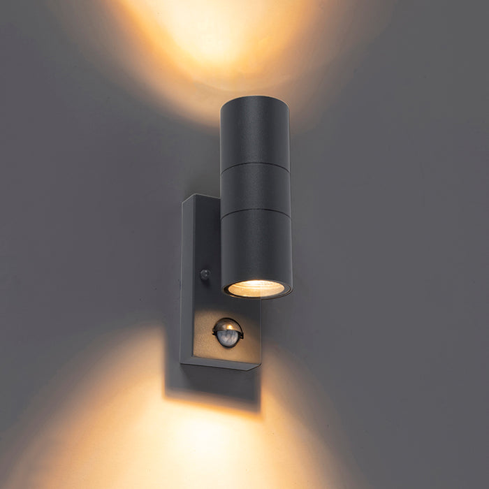 QAZQA Buitenwandlamp antraciet 2-lichts IP44 met bewegingssensor -