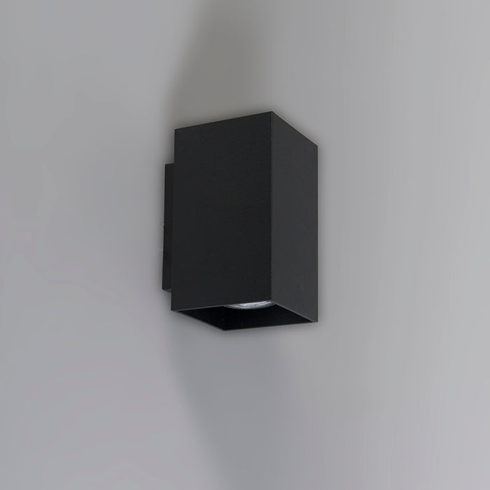 QAZQA Moderne wandlamp zwart vierkant 2-lichts - Sandy