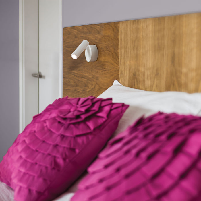 Astro Enna Surface LED wandlamp 2700K brons