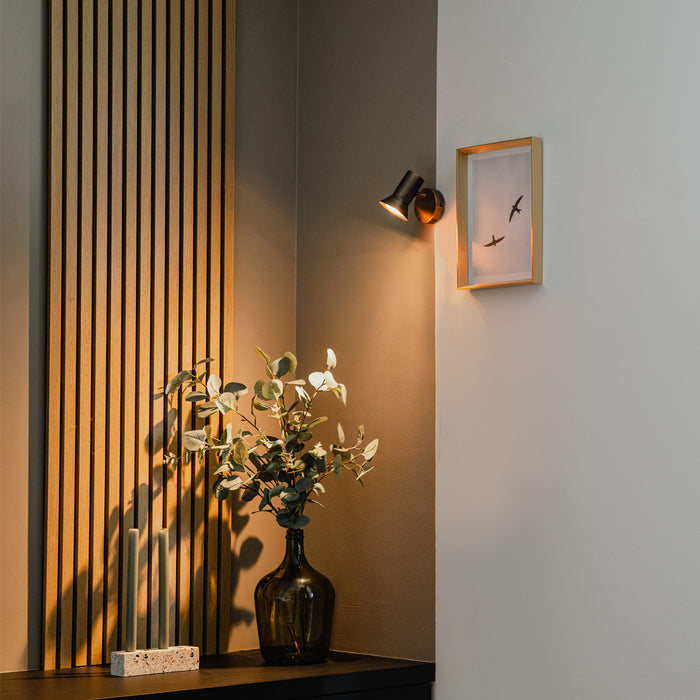 QAZQA Plafond- en wandspot brons draai- en kantelbaar - Karin 1