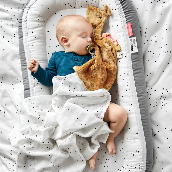 Done by Deer Dreamy Dots Cozy Nest Plus Wit/Grijs