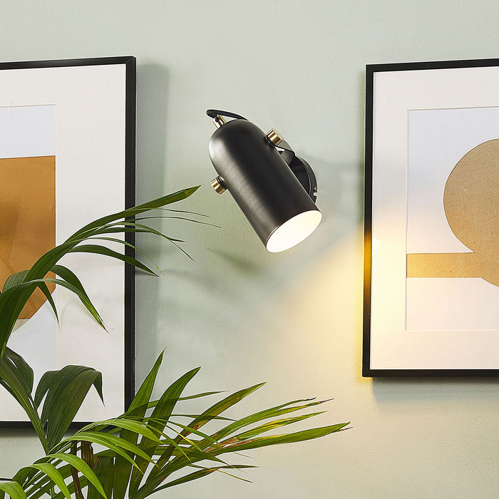 Beliani - TYRIA S - Wandlamp - Zwart - Metaal