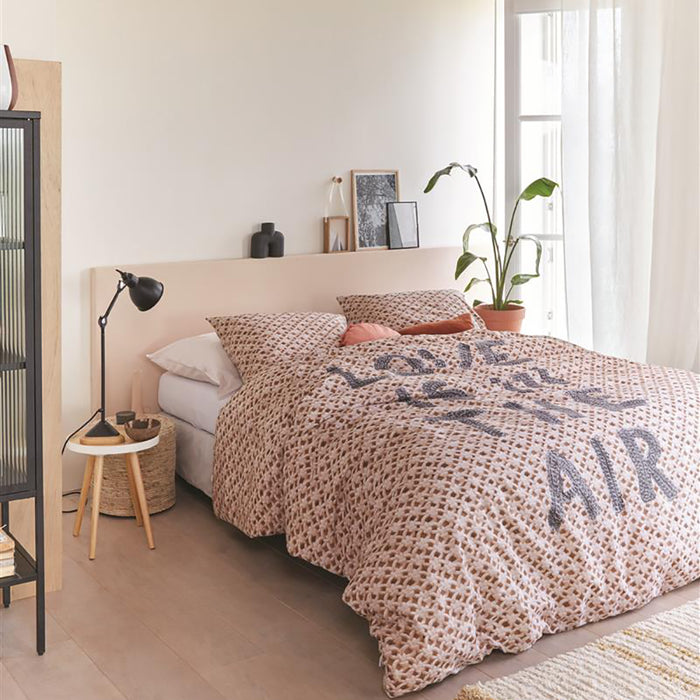 Ariadne at Home Love Is Dekbedovertrek 140 x 200/220 cm - Zwart/Wit