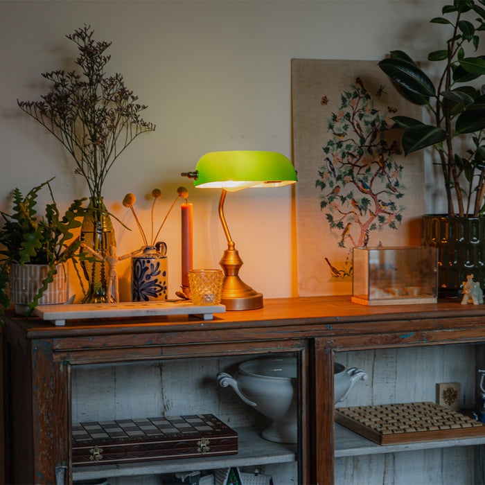 QAZQA Klassieke tafellamp|notarislamp brons met groen glas - Banker